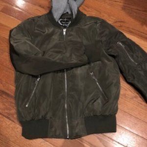 ARMY GREEN HOODED JACKET